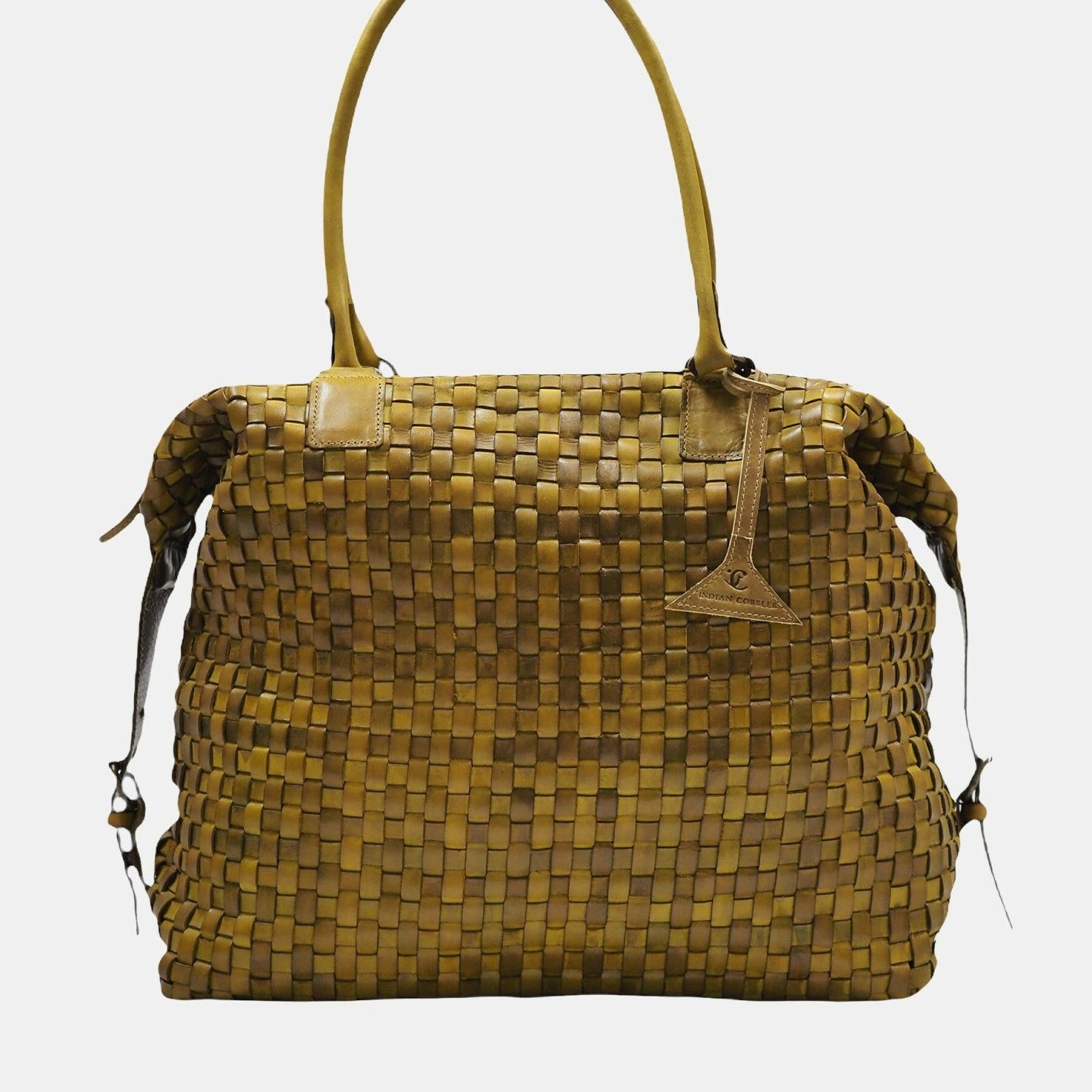 Binita Vintage Shoulder Bag PREORDER - Delivery Time Four Weeks - Indian Cobbler Switzerland