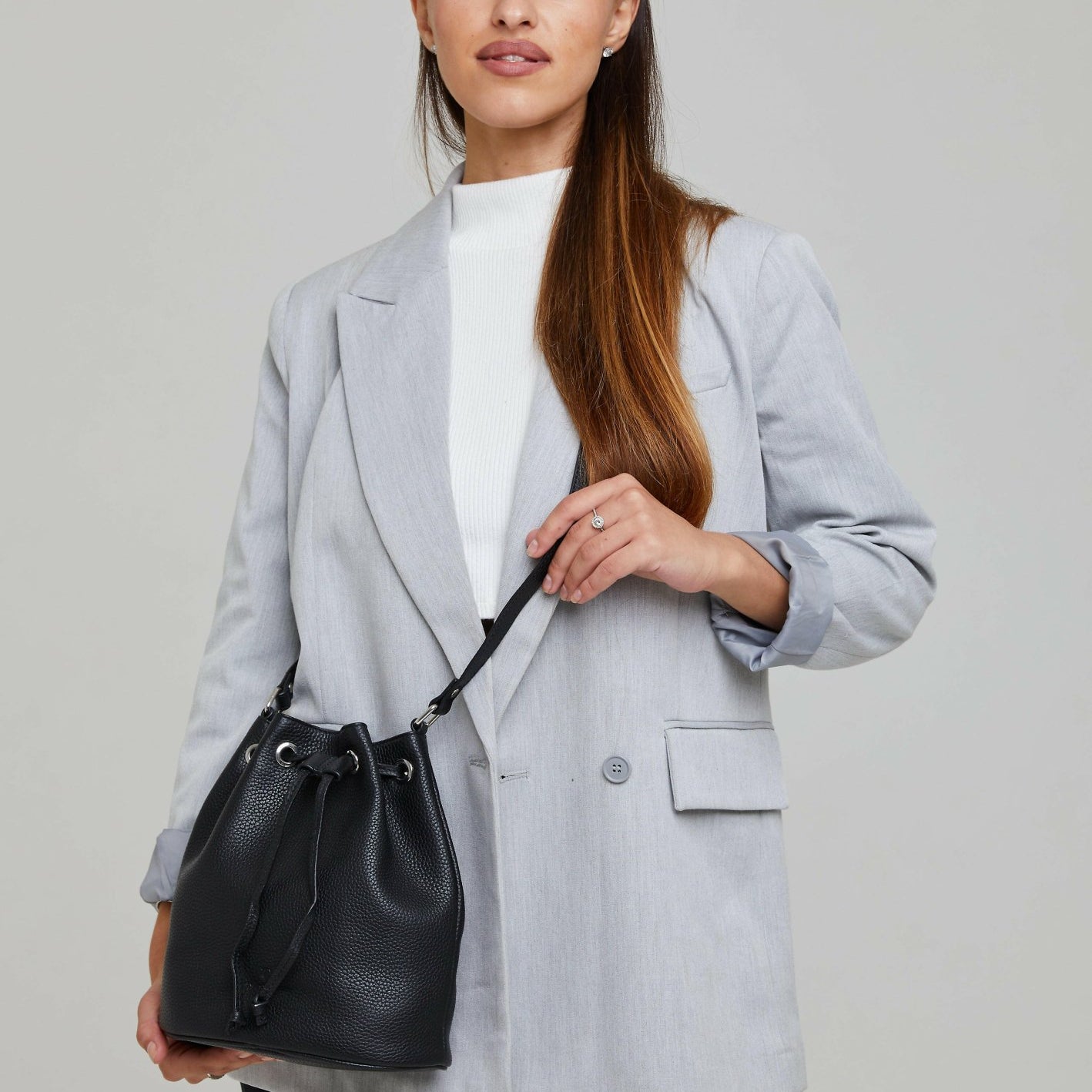 Brinda Bucket Bag - Indian Cobbler Switzerland